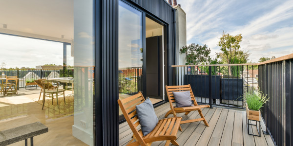 Fabricantes / Instaladores de Puertas y Ventanas de Aluminio / PVC en Girona · Sistema Antilevantamiento