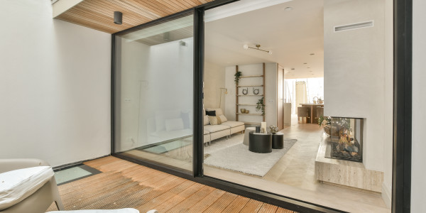 Puertas y Ventanas Aislantes de Aluminio / PVC Agullana · Correderas Aislantes y Paralelas