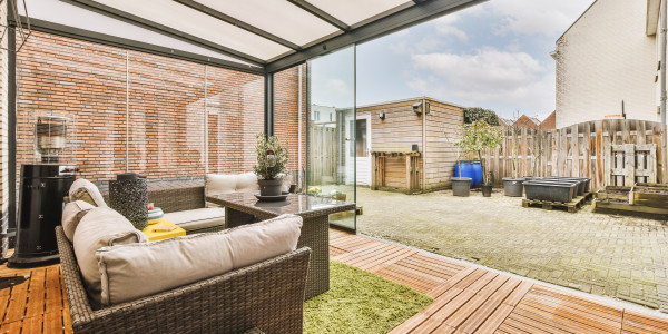 Puertas y Ventanas de Aluminio / PVC a medida Camprodon · Cortinas de Cristal