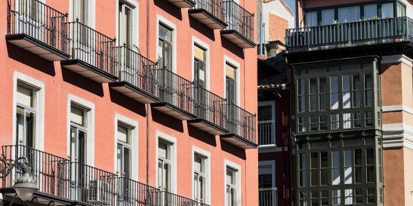 Puertas y Ventanas Insonorizadas de Aluminio / PVC Agullana · Aislamientos Acústicos
