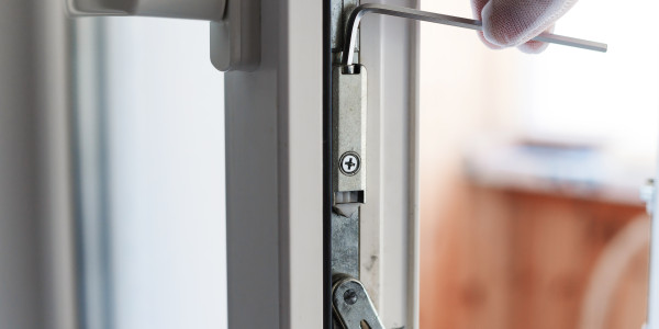 Puertas y Ventanas Seguridad de Aluminio / PVC Sant Joan de Mollet · Cerradura de Seguridad